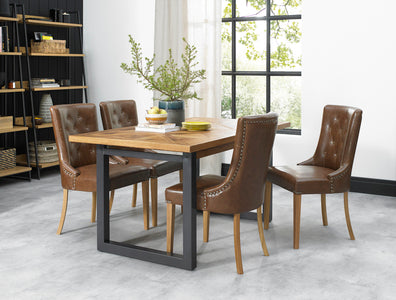 2003-2 INDUS RUSTIC OAK 4-6 DINING TABLE