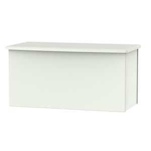 SHE035 Blanket Box