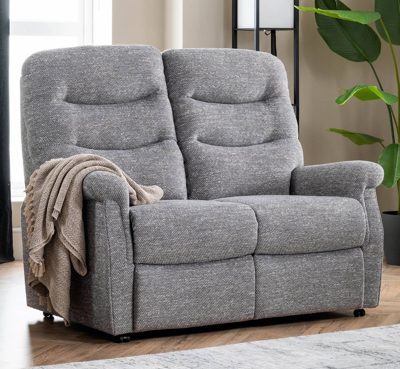 Hollingwell Split Fixed 2 Seater Sofa