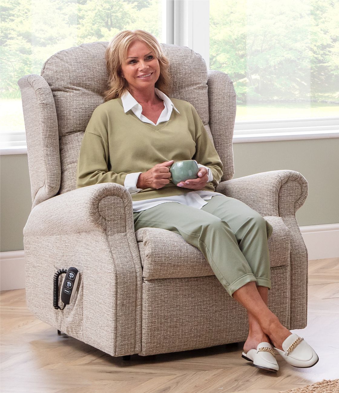 Woburn Petite Recliner Dual Motor Lift/Tilt With Head Rest & Lumber
