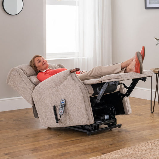Westbury Grand Recliner Cloud Zero With Head Rest & Lumber